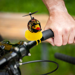 Fahrrad Quietscheentchen mit Helm